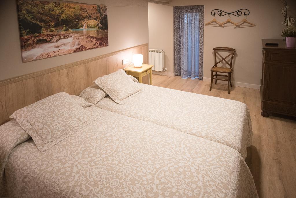 Amalur Etxea Guest House Echauri ภายนอก รูปภาพ